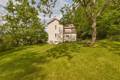3074 Seanor Road, Conemaugh Township, PA 15935 - Photo 5