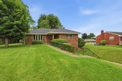 16 Robin Rd, Robinson Twp, PA 15136 - Photo 3