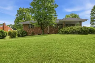 16 Robin Rd, Robinson Twp, PA 15136 - Photo 27