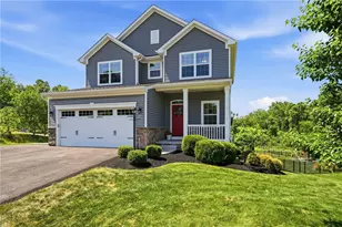 1001 Blackhawk Dr, Valencia, PA 16059 - Photo 1