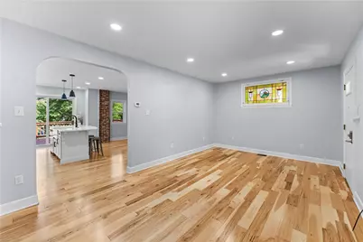 2813 Philadelphia Ave, Pittsburgh, PA 15216 - Photo 9