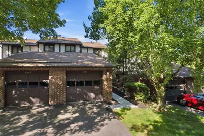 2828 Bingham Dr, Pittsburgh, PA 15241 - Photo 1