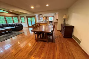 1733 Hathaway Ln, Pittsburgh, PA 15241 - Photo 13