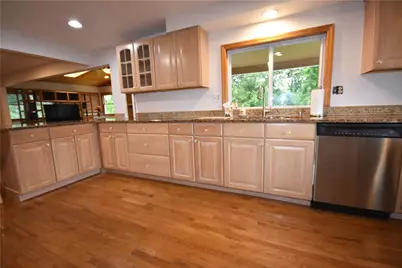 1733 Hathaway Ln, Pittsburgh, PA 15241 - Photo 15