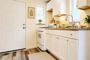 1152 Woodbine St, Pittsburgh, PA 15201 - Photo 3