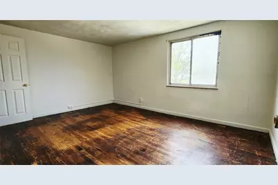1118 Woodbine St, Pittsburgh, PA 15201 - Photo 9