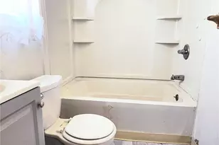 1118 Woodbine St, Pittsburgh, PA 15201 - Photo 15