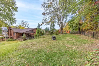 624 Fort Couch Rd, Pittsburgh, PA 15241 - Photo 35