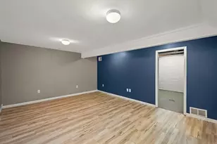 624 Fort Couch Rd, Pittsburgh, PA 15241 - Photo 13
