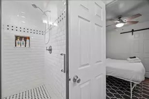 716 Cedar, Pittsburgh, PA 15212 - Photo 17