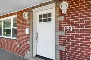 4311 Glen Lytle Rd, Pittsburgh, PA 15217 - Photo 3