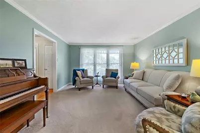 306 Hillcrest Drive, Cranberry Township, PA 16066 - Photo 7