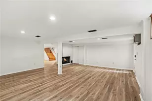 906 Bridge Ave, Hempfield Township, PA 15601 - Photo 23