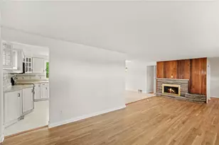 906 Bridge Ave, Hempfield Township, PA 15601 - Photo 7