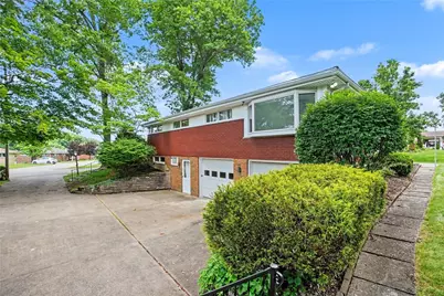 906 Bridge Ave, Hempfield Township, PA 15601 - Photo 3