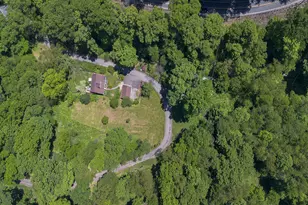 2951 Phillips Dr, Lower Burrell, PA 15068 - Photo 19