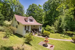 2951 Phillips Dr, Lower Burrell, PA 15068 - Photo 3