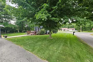 1110 Sunrise Dr, Neshannock Township, PA 16105 - Photo 27