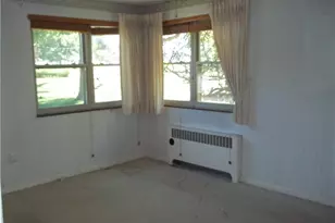 121 Hillcrest Dr, Daugherty Township, PA 15066 - Photo 13