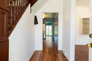 917 Tyndall St, Pittsburgh, PA 15204 - Photo 3