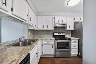 282 Scott Ln, Peters Township, PA 15367 - Photo 7