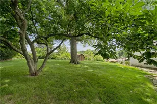 4315 Frank St, Pittsburgh, PA 15227 - Photo 29