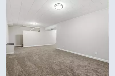 5255 Elmwood Dr, Pittsburgh, PA 15227 - Photo 27