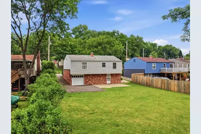 5255 Elmwood Dr, Pittsburgh, PA 15227 - Photo 39