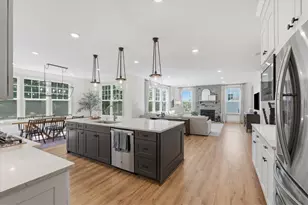 127 Abigail Dr, Adams Township, PA 16046 - Photo 5