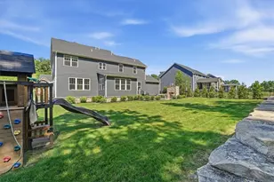 127 Abigail Dr, Adams Township, PA 16046 - Photo 33
