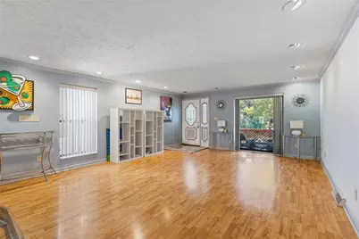 130 Lincoln Ave, Pittsburgh, PA 15218 - Photo 3