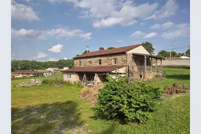 1035 Ohio Street, Jeannette, PA 15644 - Photo 3