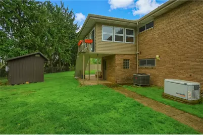 9198 Foxhunt Rd, Pittsburgh, PA 15237 - Photo 45