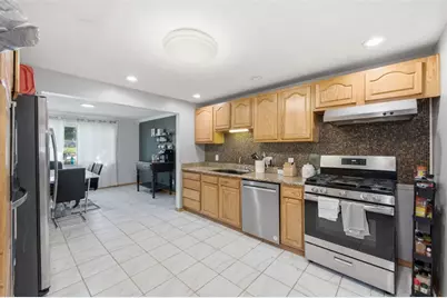 110 Crescent Garden Dr, Pittsburgh, PA 15235 - Photo 9