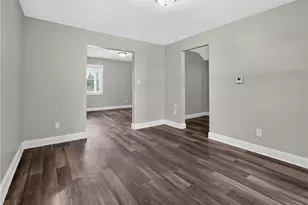 320 Fernhill Ave, Pittsburgh, PA 15226 - Photo 15