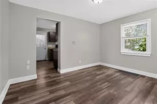 320 Fernhill Ave, Pittsburgh, PA 15226 - Photo 15