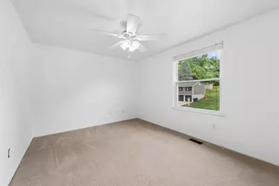 200 Duquesne, Pittsburgh, PA 15068 - Photo 17