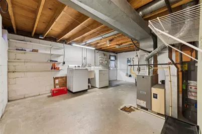 200 Duquesne, Pittsburgh, PA 15068 - Photo 23