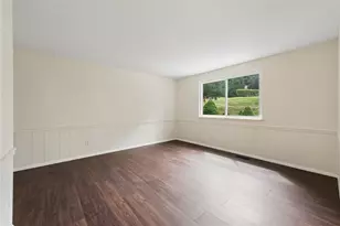 200 Duquesne, Pittsburgh, PA 15068 - Photo 11