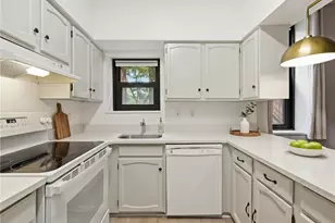 1110 Palo Alto St, Pittsburgh, PA 15212 - Photo 15