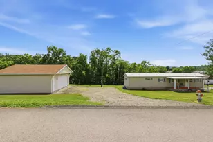 128 Roskovich, Belle Vernon, PA 15012 - Photo 5