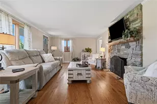 5671 Koeffler Dr, Bethel Park, PA 15236 - Photo 5