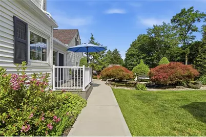 5671 Koeffler Dr, Bethel Park, PA 15236 - Photo 31