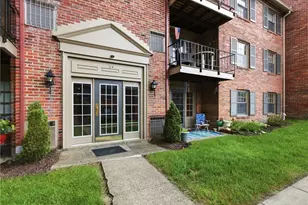 920 Margarite Dr, Scott Township, PA 15216 - Photo 19