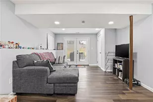 181 Jade Dr, Pittsburgh, PA 15147 - Photo 27