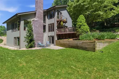 30 Croyhill Dr, White Township, PA 15701 - Photo 7
