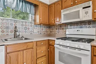 1904 Ohio Ave, White Oak, PA 15131 - Photo 11