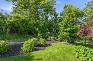 1118 Flora St, Pittsburgh, PA 15212 - Photo 43