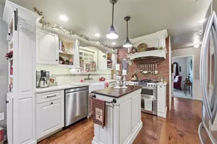 1118 Flora St, Pittsburgh, PA 15212 - Photo 9