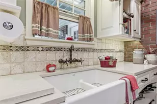 1118 Flora St, Pittsburgh, PA 15212 - Photo 13